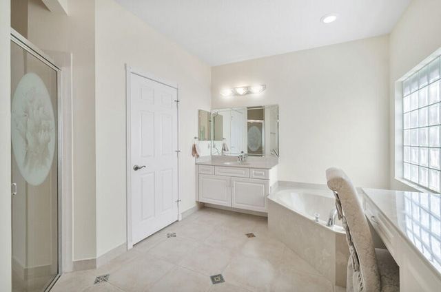 8688 VIA AVELLINO, Lake Worth, FL 33467