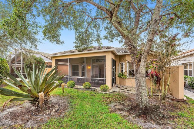 8688 VIA AVELLINO, Lake Worth, FL 33467