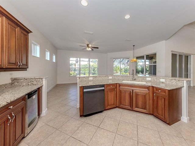 141 MEDICI TERRACE, North Venice, FL 34275