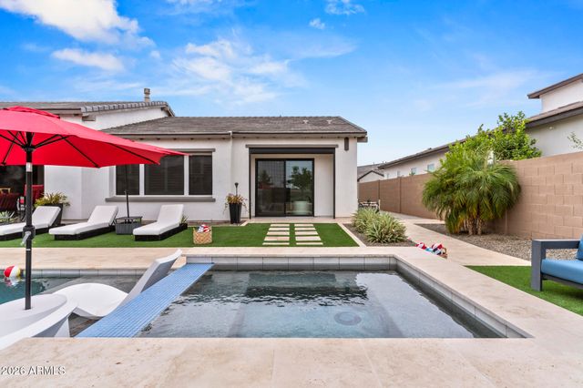 11928 N HUDSON Street, Surprise, AZ 85388