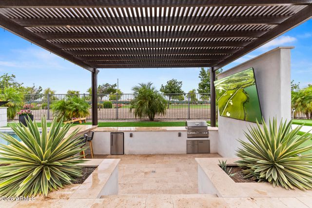11928 N HUDSON Street, Surprise, AZ 85388