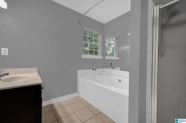 2611 BRIDLEWOOD CIRCLE, Helena, AL 35080
