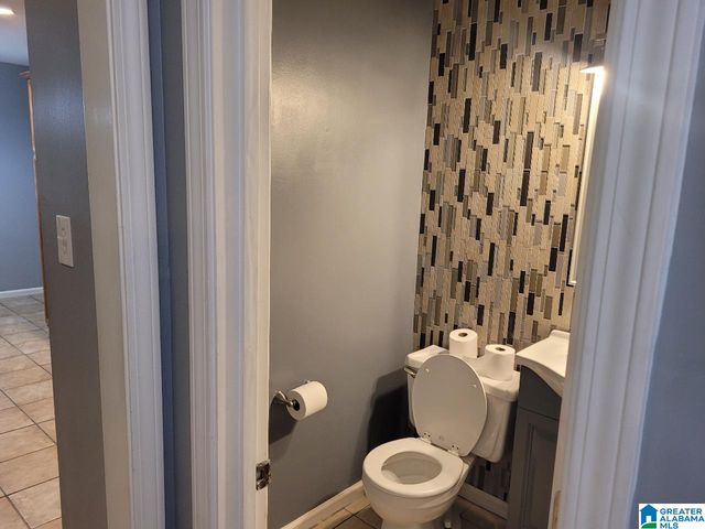 2611 BRIDLEWOOD CIRCLE, Helena, AL 35080