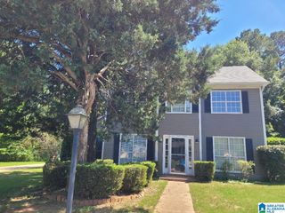 2611 BRIDLEWOOD CIRCLE, Helena, AL 35080