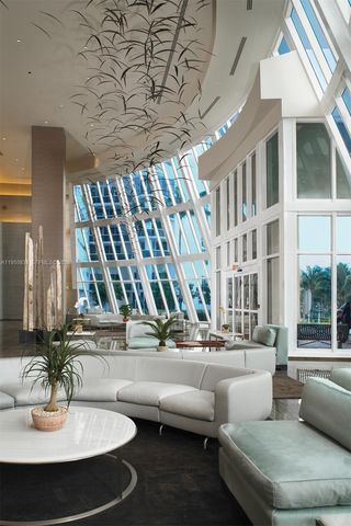 1830 S OCEAN DR 4307, Hallandale Beach, FL 33009