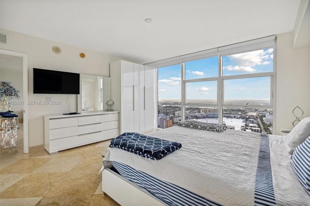 1830 S OCEAN DR 4307, Hallandale Beach, FL 33009