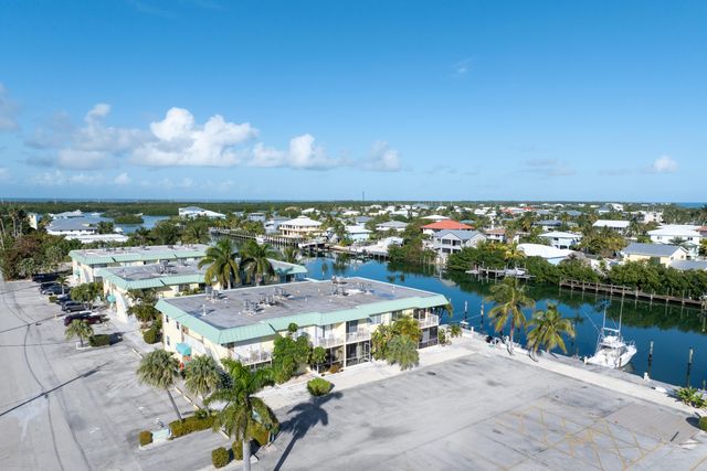 105 Avenue D Apt 113, Marathon, FL 33050