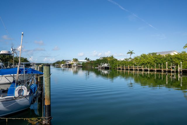 105 Avenue D Apt 113, Marathon, FL 33050