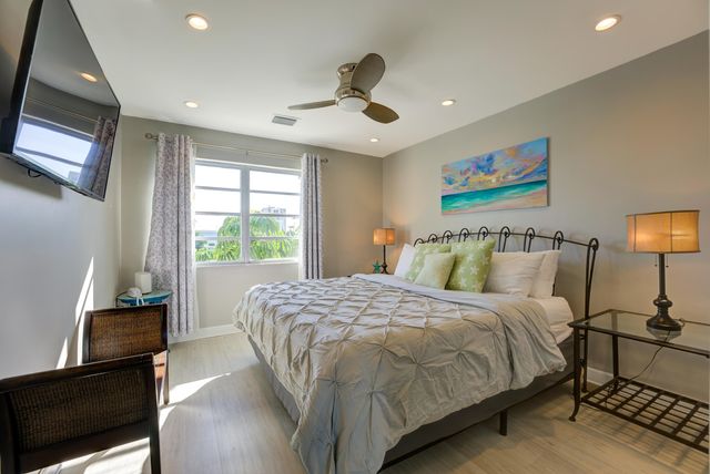 105 Avenue D Apt 113, Marathon, FL 33050