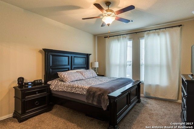 517 SADDLE BACK TRL, Cibolo, TX 78108