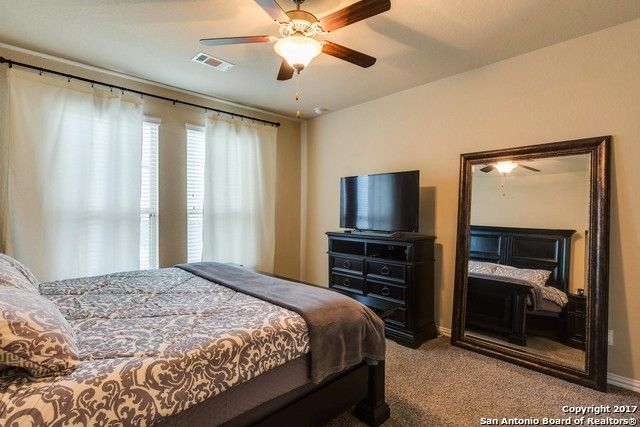 517 SADDLE BACK TRL, Cibolo, TX 78108