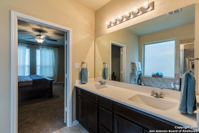 517 SADDLE BACK TRL, Cibolo, TX 78108