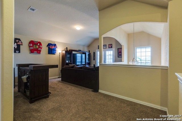 517 SADDLE BACK TRL, Cibolo, TX 78108