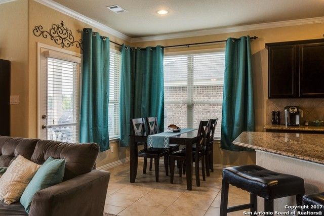 517 SADDLE BACK TRL, Cibolo, TX 78108