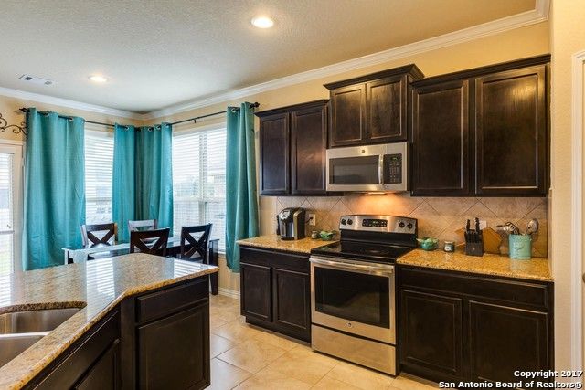 517 SADDLE BACK TRL, Cibolo, TX 78108