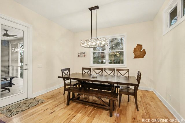 6288 Hawthorne Court, Saugatuck Twp, MI 49453