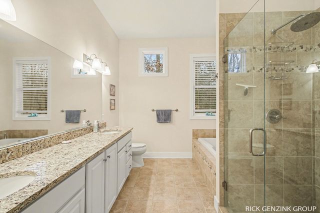 6288 Hawthorne Court, Saugatuck Twp, MI 49453