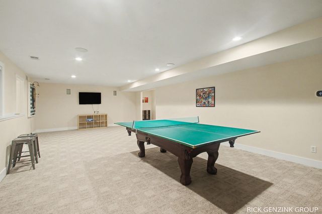 6288 Hawthorne Court, Saugatuck Twp, MI 49453