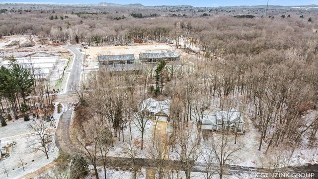 6288 Hawthorne Court, Saugatuck Twp, MI 49453