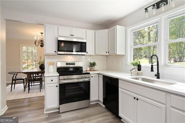 4021 Howell Ferry Road, Duluth, GA 30096