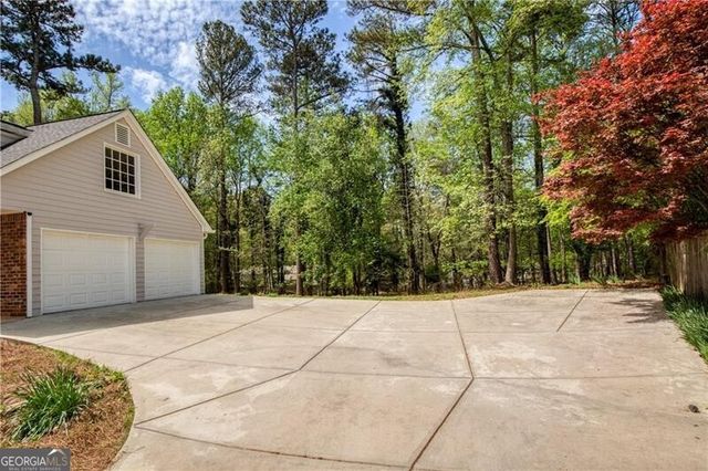 4021 Howell Ferry Road, Duluth, GA 30096