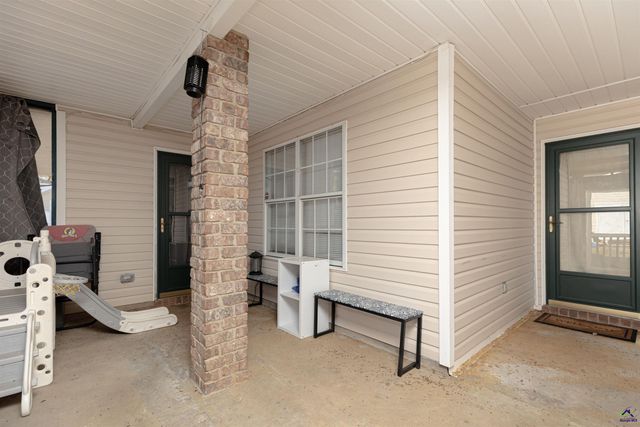 114 Mallard Pointe, Kathleen, GA 31047