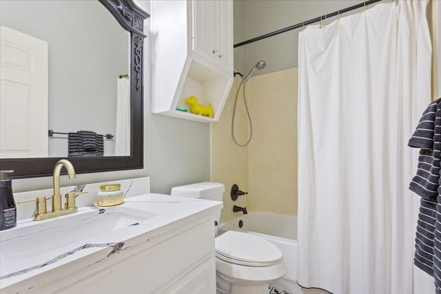 5616 Landsdown Drive, Waco, TX 76708