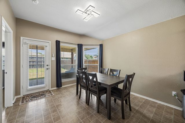 3216 Overstreet Lane, Royse City, TX 75189
