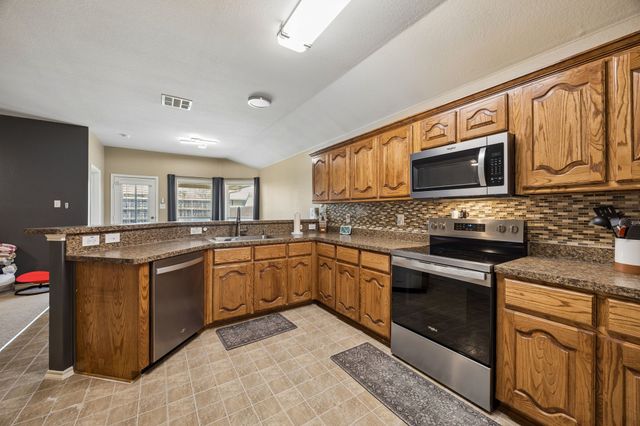 3216 Overstreet Lane, Royse City, TX 75189