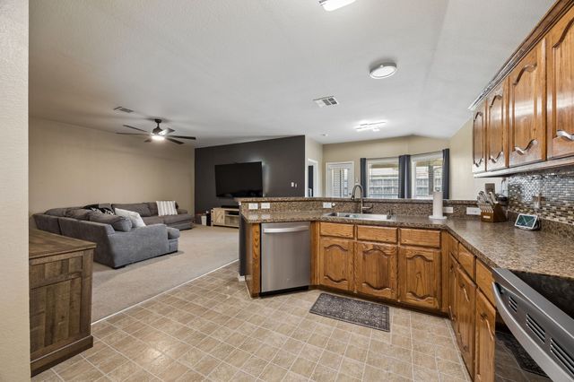 3216 Overstreet Lane, Royse City, TX 75189