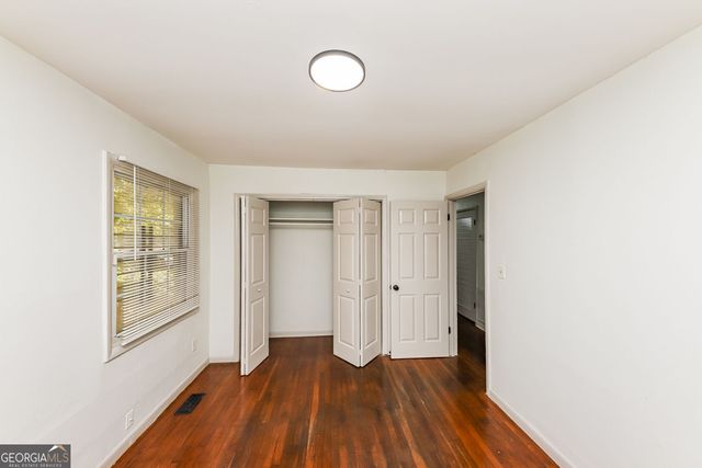 210 Oak Drive SE, Atlanta, GA 30354