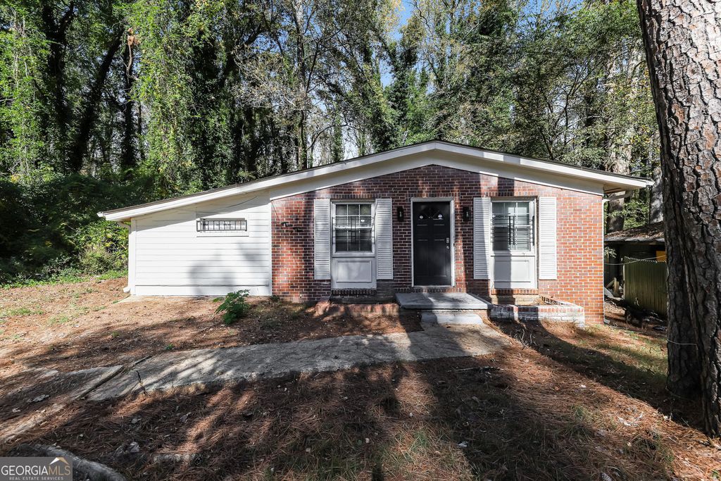 210 Oak Drive SE, Atlanta, GA 30354