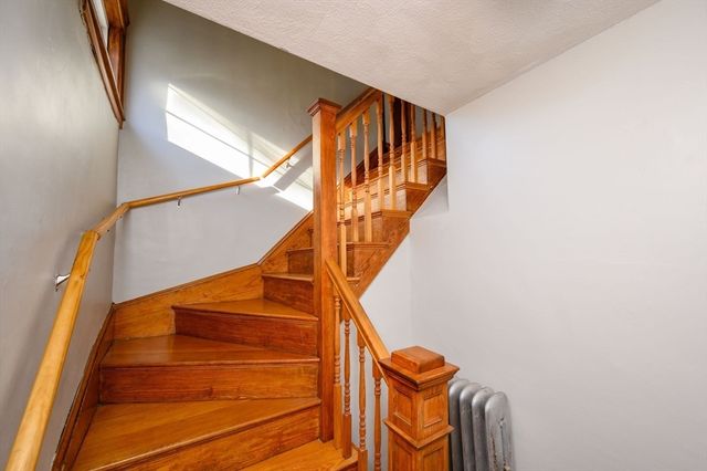 17-19 Albany St, Quincy, MA 02170