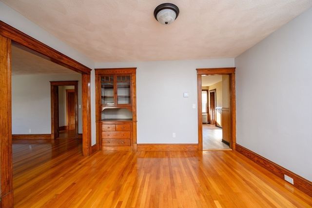 17-19 Albany St, Quincy, MA 02170