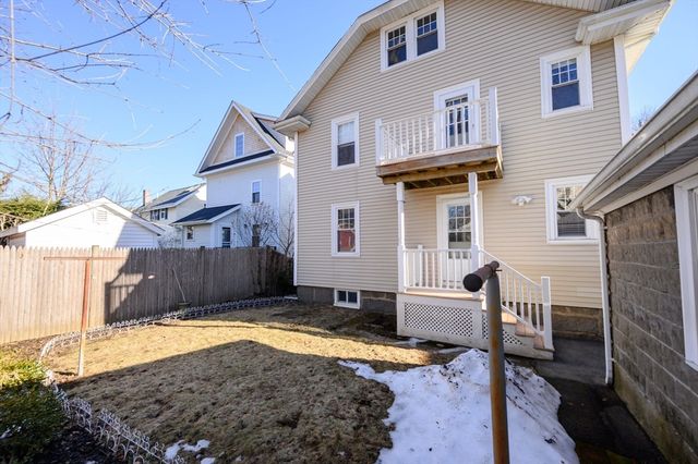 17-19 Albany St, Quincy, MA 02170