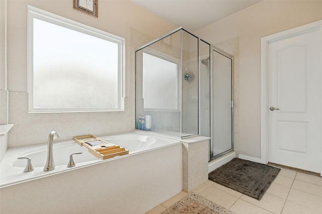337 Burgundy Drive, Alvin, TX 77511