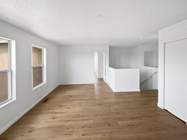 5355 FEATHER ROCK Place NW, Albuquerque, NM 87114