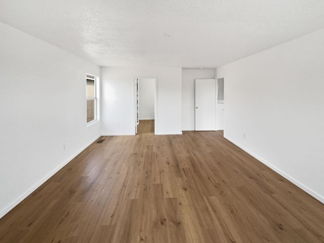 5355 FEATHER ROCK Place NW, Albuquerque, NM 87114