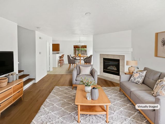 5355 FEATHER ROCK Place NW, Albuquerque, NM 87114