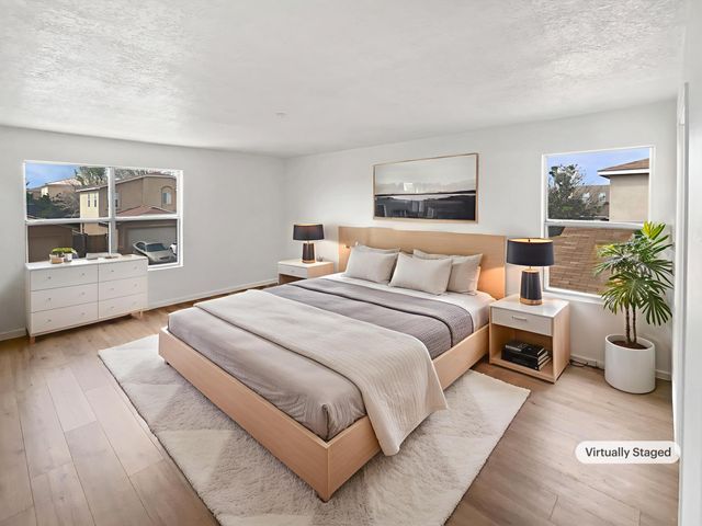 5355 FEATHER ROCK Place NW, Albuquerque, NM 87114