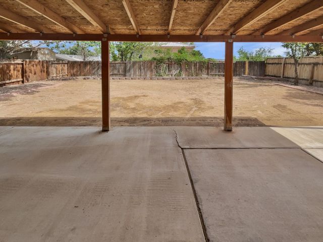 5355 FEATHER ROCK Place NW, Albuquerque, NM 87114