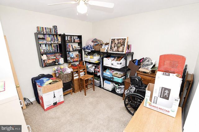 1077 CARPERS DR, Winchester, VA 22603
