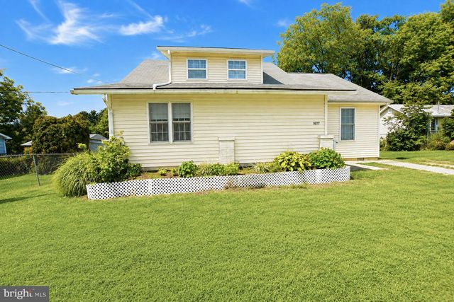 1077 CARPERS DR, Winchester, VA 22603