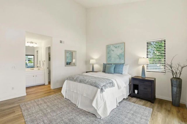 4046 Mahaila Avenue B, San Diego, CA 92122