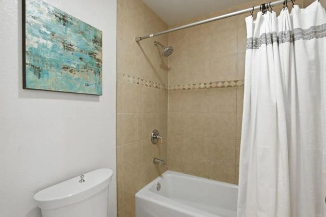 4046 Mahaila Avenue B, San Diego, CA 92122