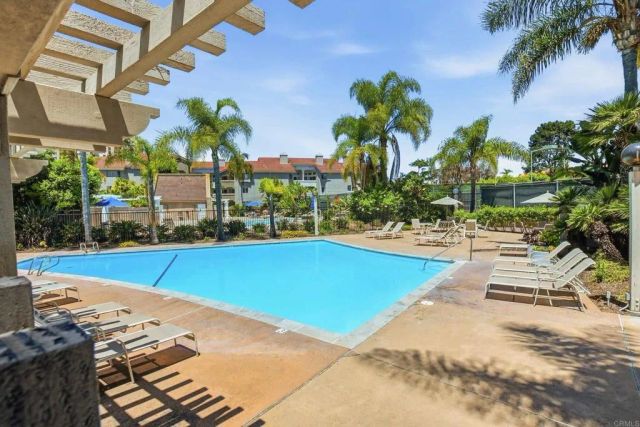 4046 Mahaila Avenue B, San Diego, CA 92122
