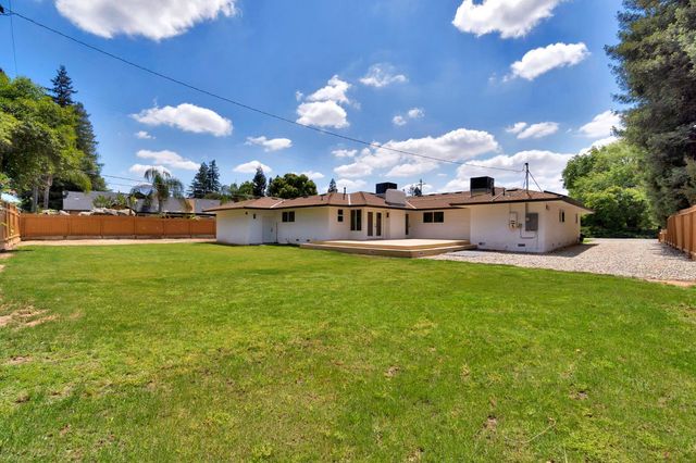 2234 W San Madele, Fresno, CA 93711