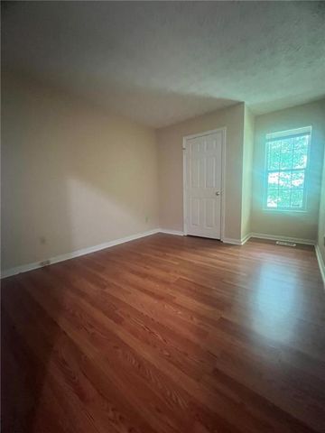 1033 Plantation Way NW, Kennesaw, GA 30144
