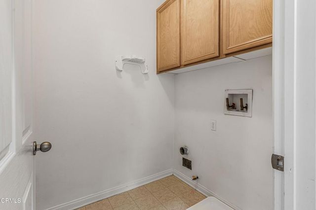 2916 Esperanza Way F, Simi Valley, CA 93063