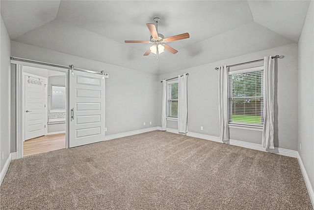 950 Bob Glen Circle, Centerton, AR 72719